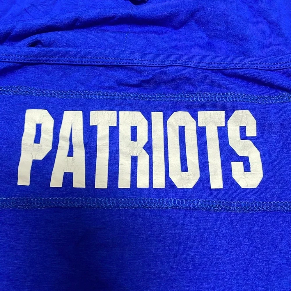 Blue NFL Patriots halter top fits small - Picture 10 of 11